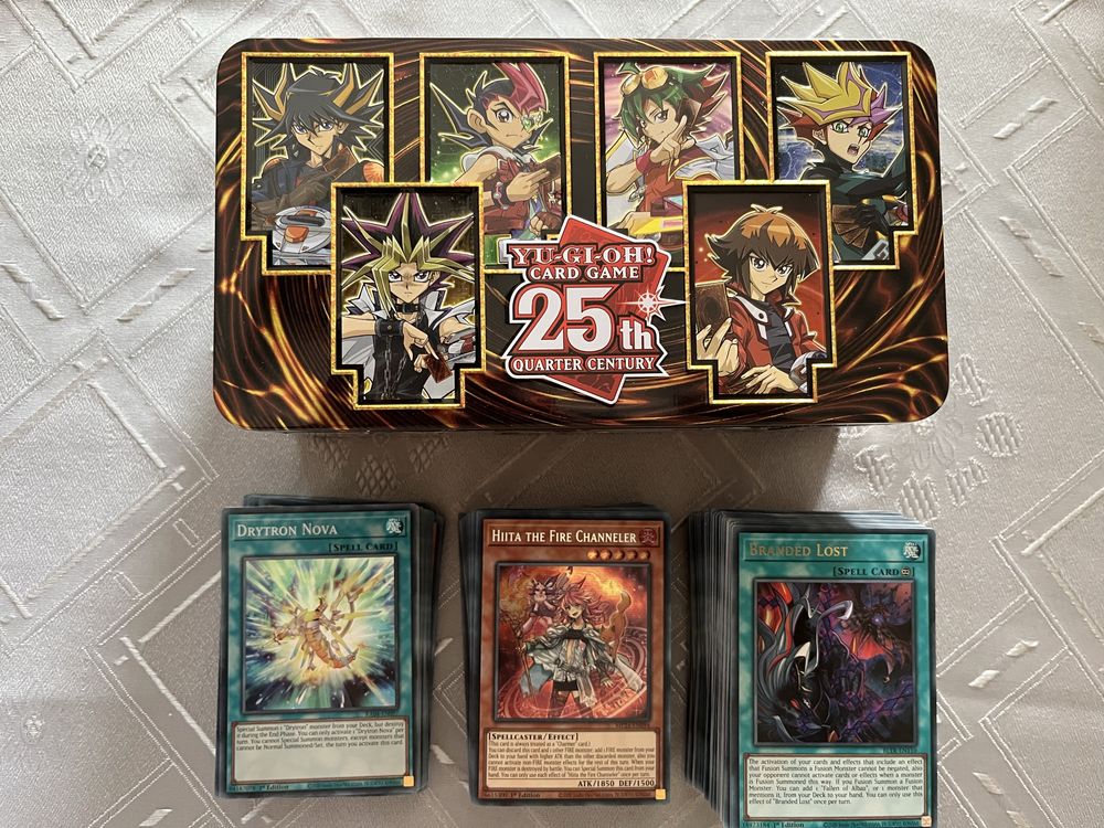 yu gi oh tin + 220 foul cards