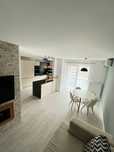 PF inchiriez apartament in Park Lake