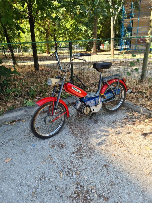 Scuter moped Garelli vip 50 cc 3 viteze Italia 90' stare foarte buna