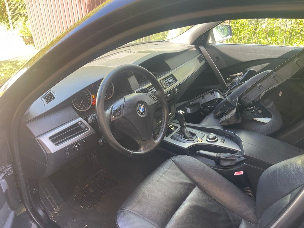 E60 2.5 RADIAT volan stanga