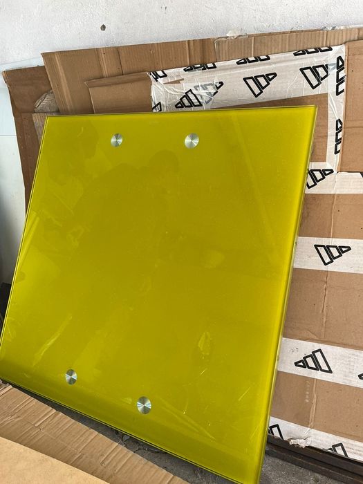 Кухонный стол б/у