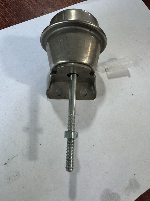 Actuator turbo pentru turbina mare biturbo BMW F10 X1 X5 525d 425d 125