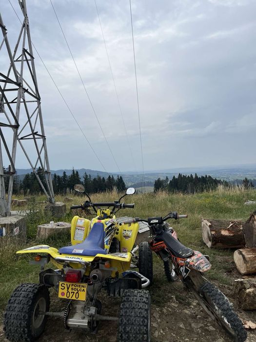 Vand  sau schimb LTZ 400 acte tot in regula