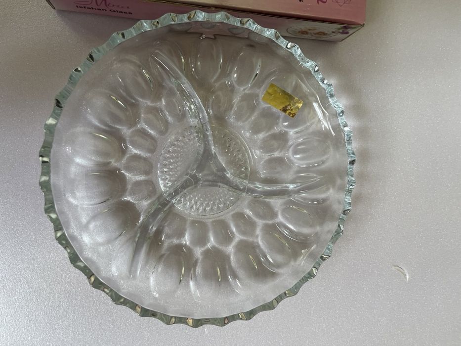 Продается менажница - ваза для сухофруктов или сладостей