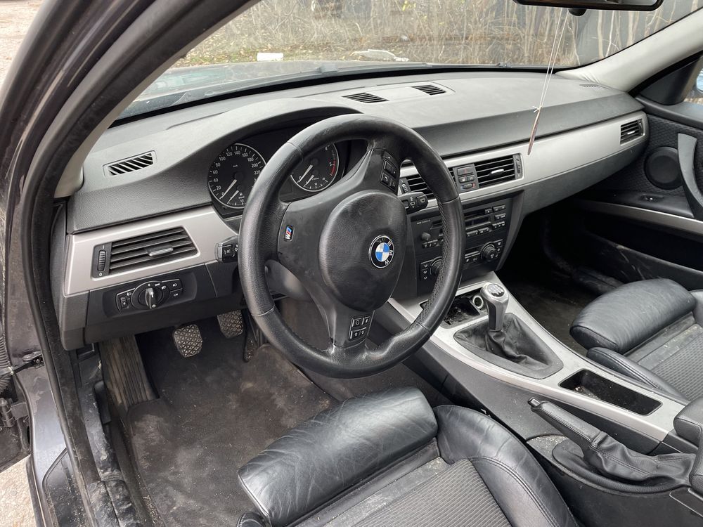 BMW 320d e90 163 к.с. ЛЯВ волан на части
