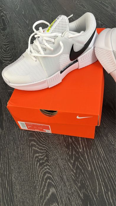 Nike W Zoom GP Challenge 1 HC – mărimea 38.5