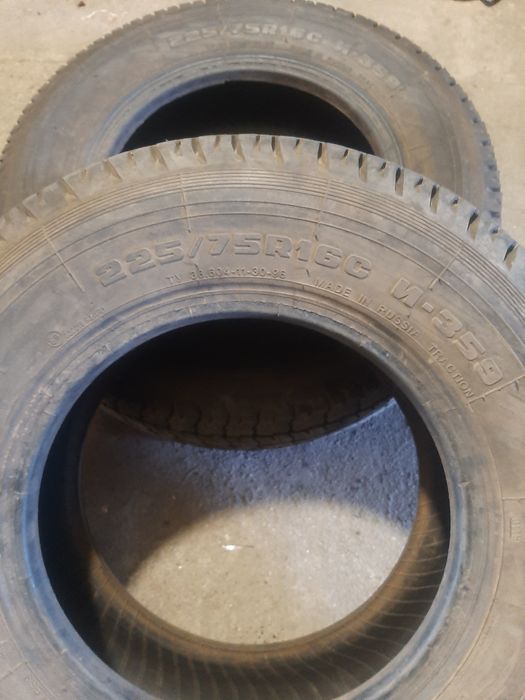 Резина 225/75/16с