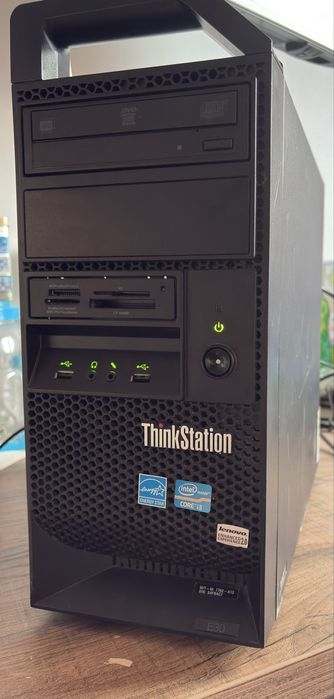 Unitate pc thinkstation e30 gata de utilizare