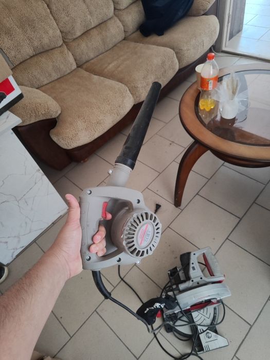 Воздуходувка в хорошем состоянии