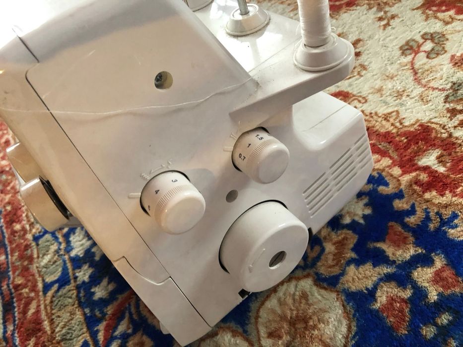 Продается оверлок