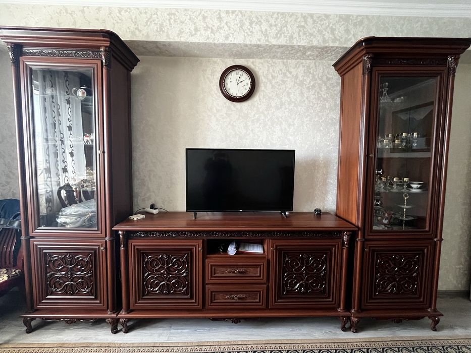 Горка для гостиной