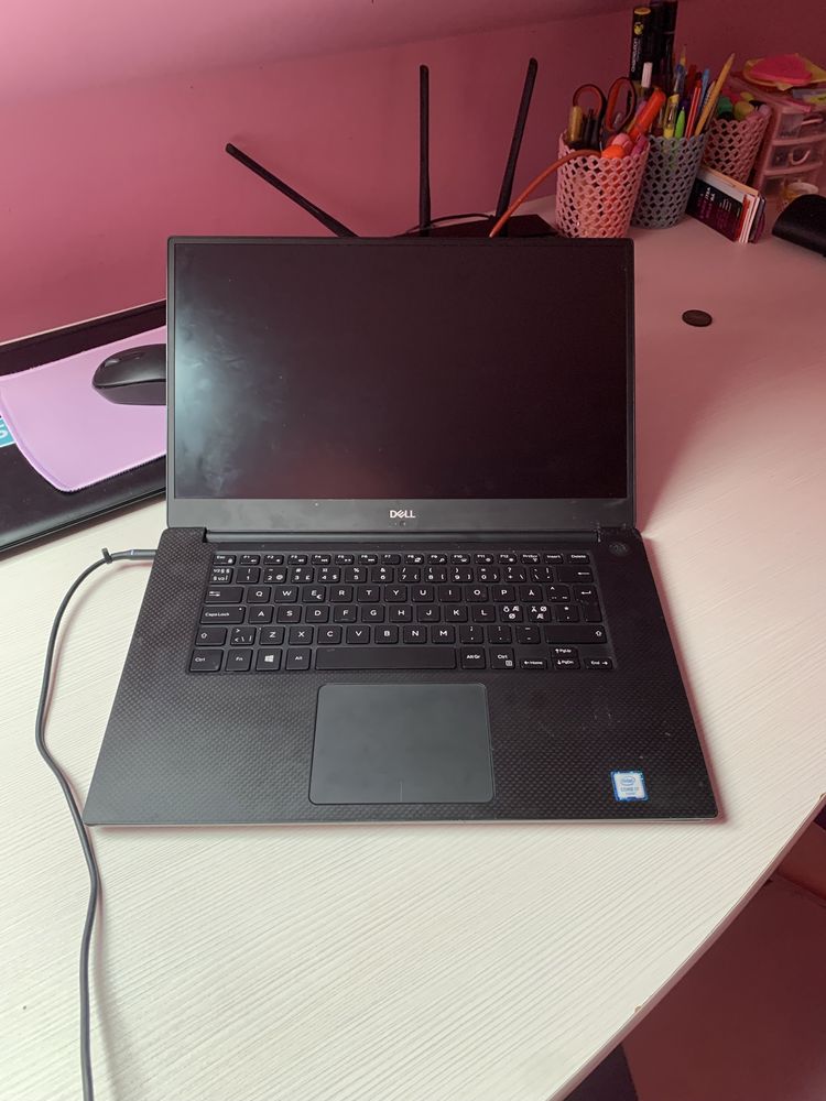 Dezmembrez/vand Dell XPS 9550, i7, GTX 960, ddr4, functional