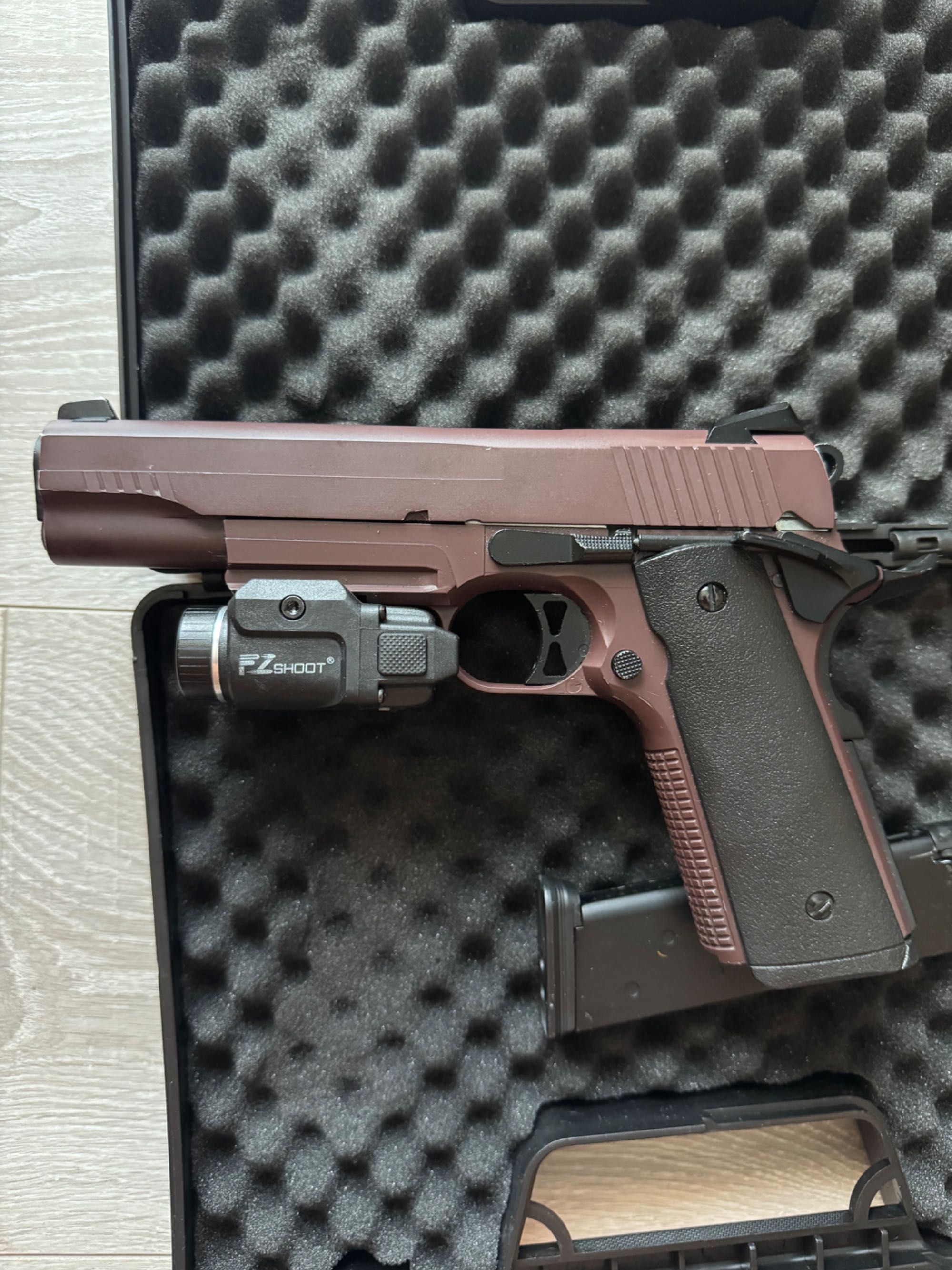 Реплика на 1911 и антифони