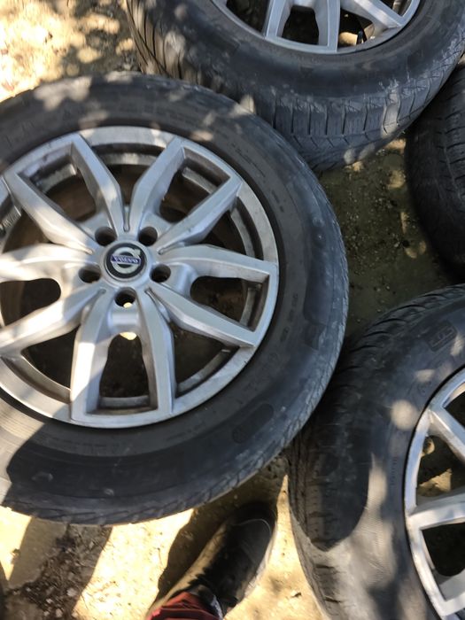 Jante 17 + cauciucuri - distanta prezoane 5 x 108