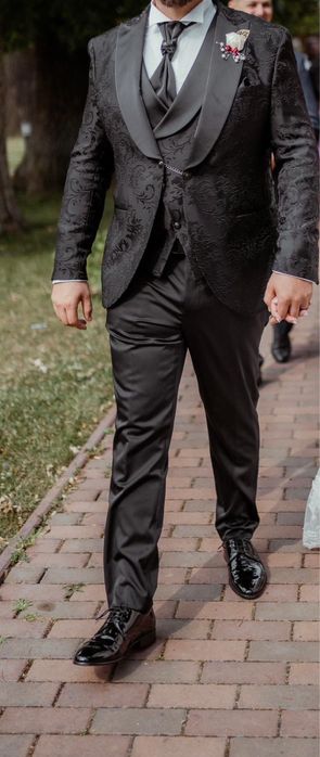 Costum mire model brocad