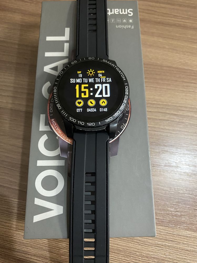 Smart Watch yengi