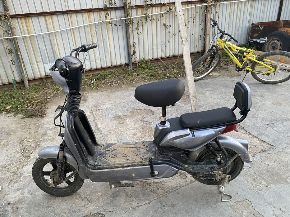 Продам электро скутер