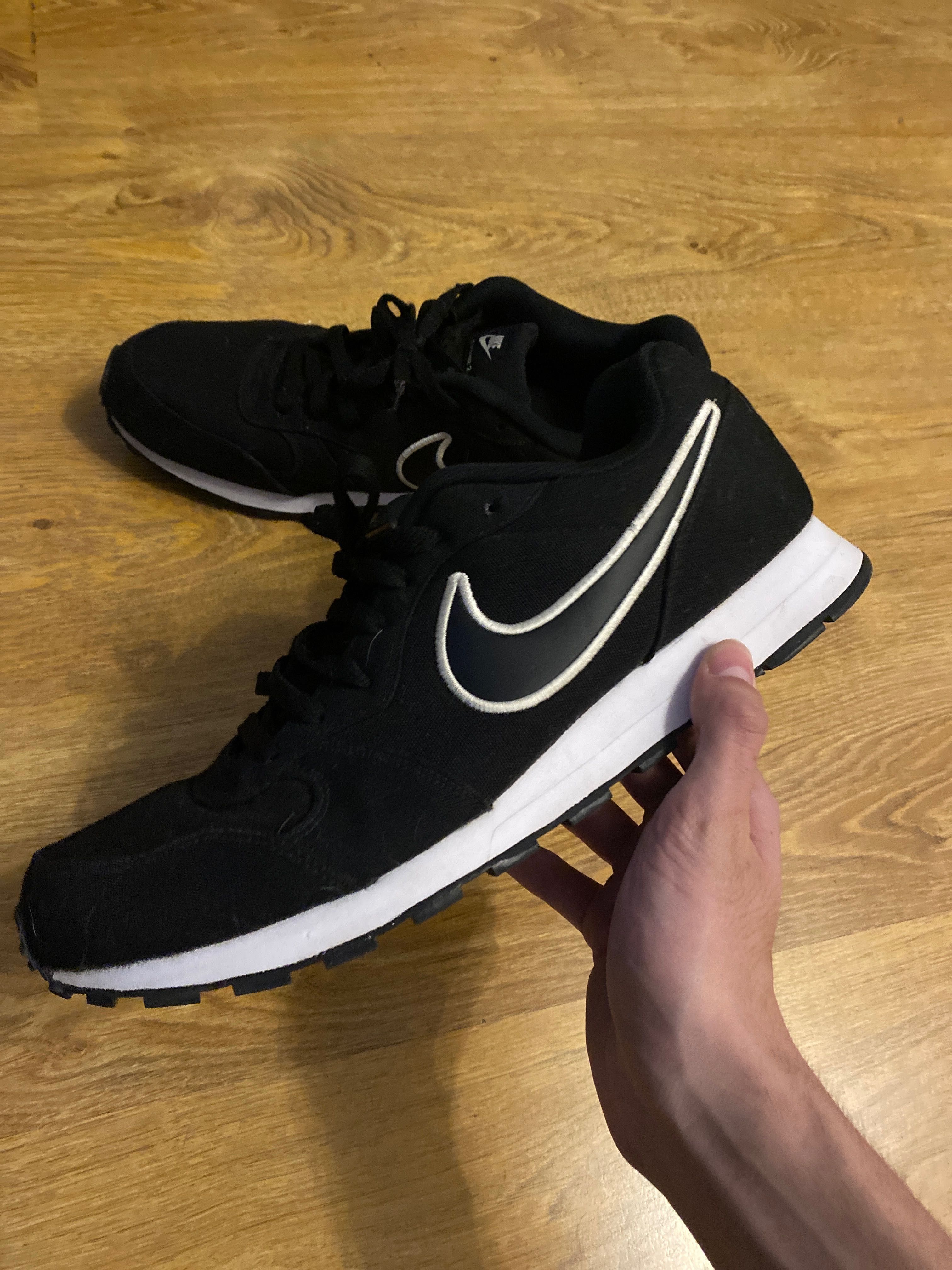 Nike Air Runner Shoes