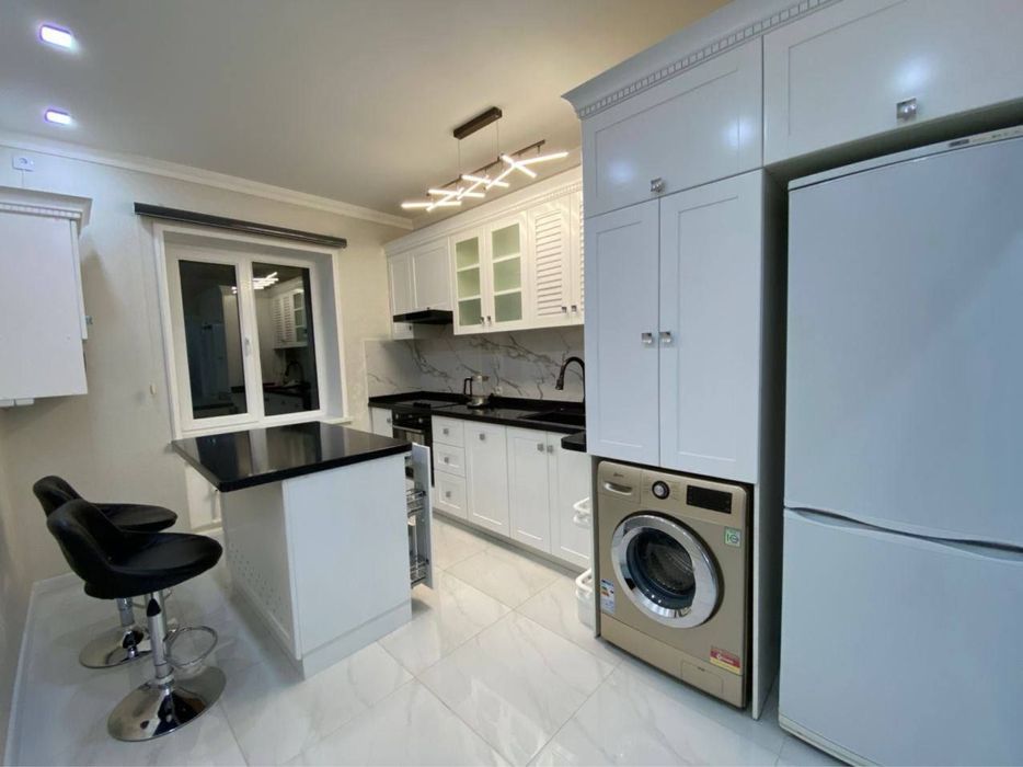 4-х комнатная Ойбек