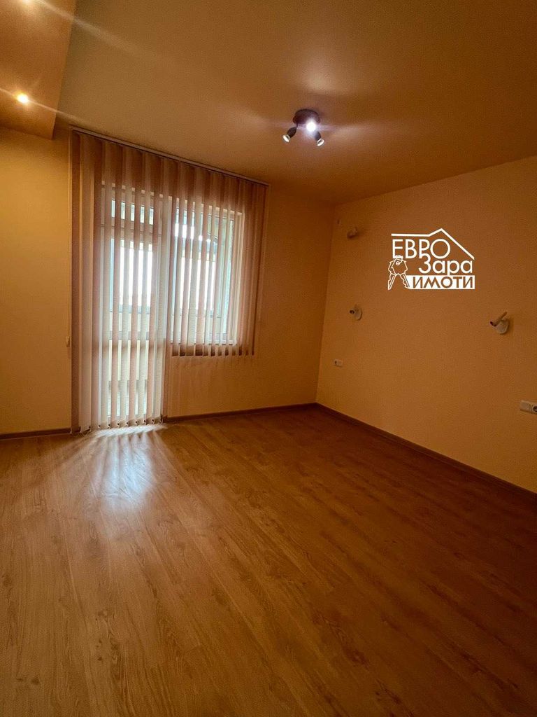Продава се Четиристаен апартамент в Стара Загора, Железник - център - 88 кв.м за 1108 €/кв.м - Снимка #6