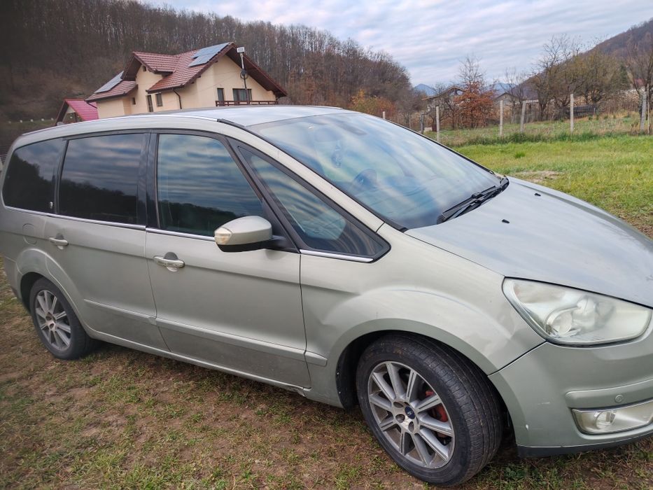 Ford Galaxy din 2009