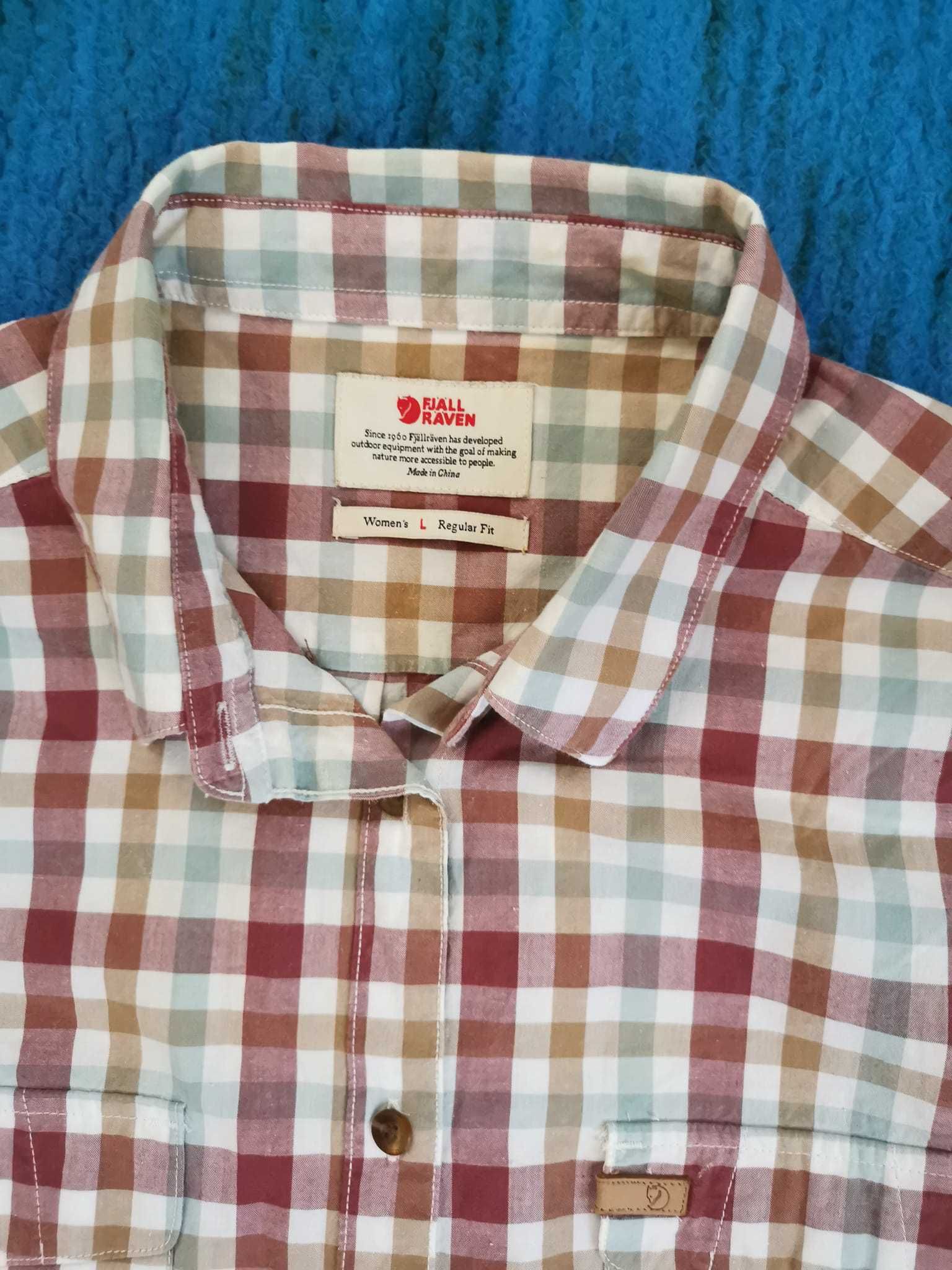 Hanorac Naketano S si camasa FjallRaven Ovik L dama