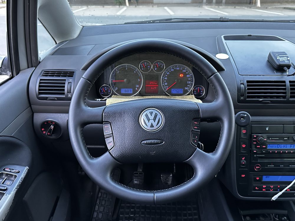 Vw Sharan 1.9tdi 116cp 4X4 Highline Xenon 7locuri