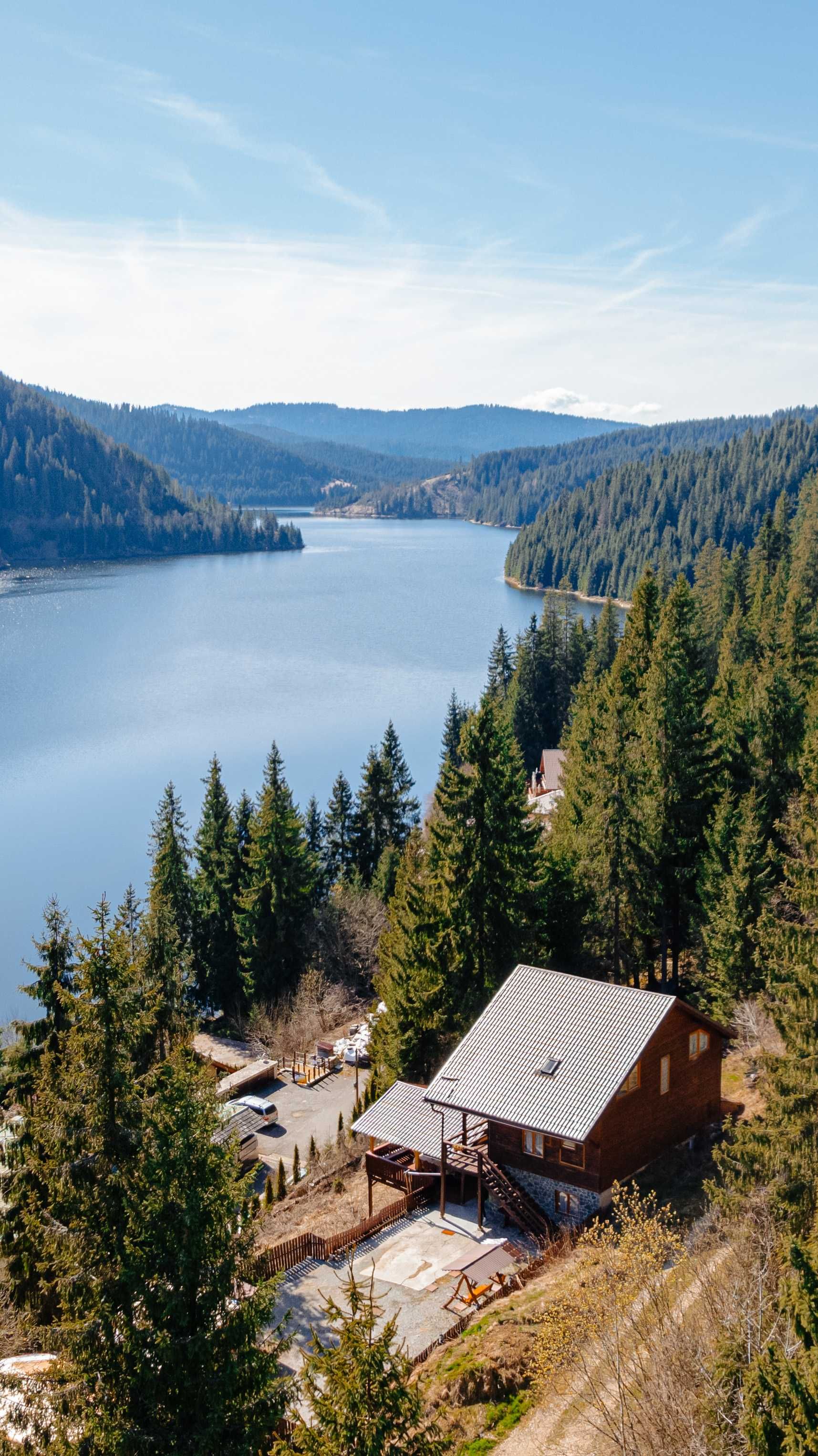 Cabana de inchiriat Perla Lacului Beliș