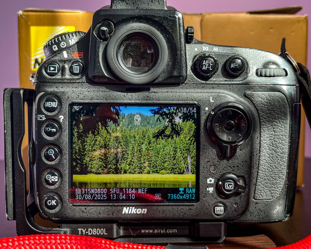 Nikon D800 с Nikkor 35-135 f/3.5-4.5