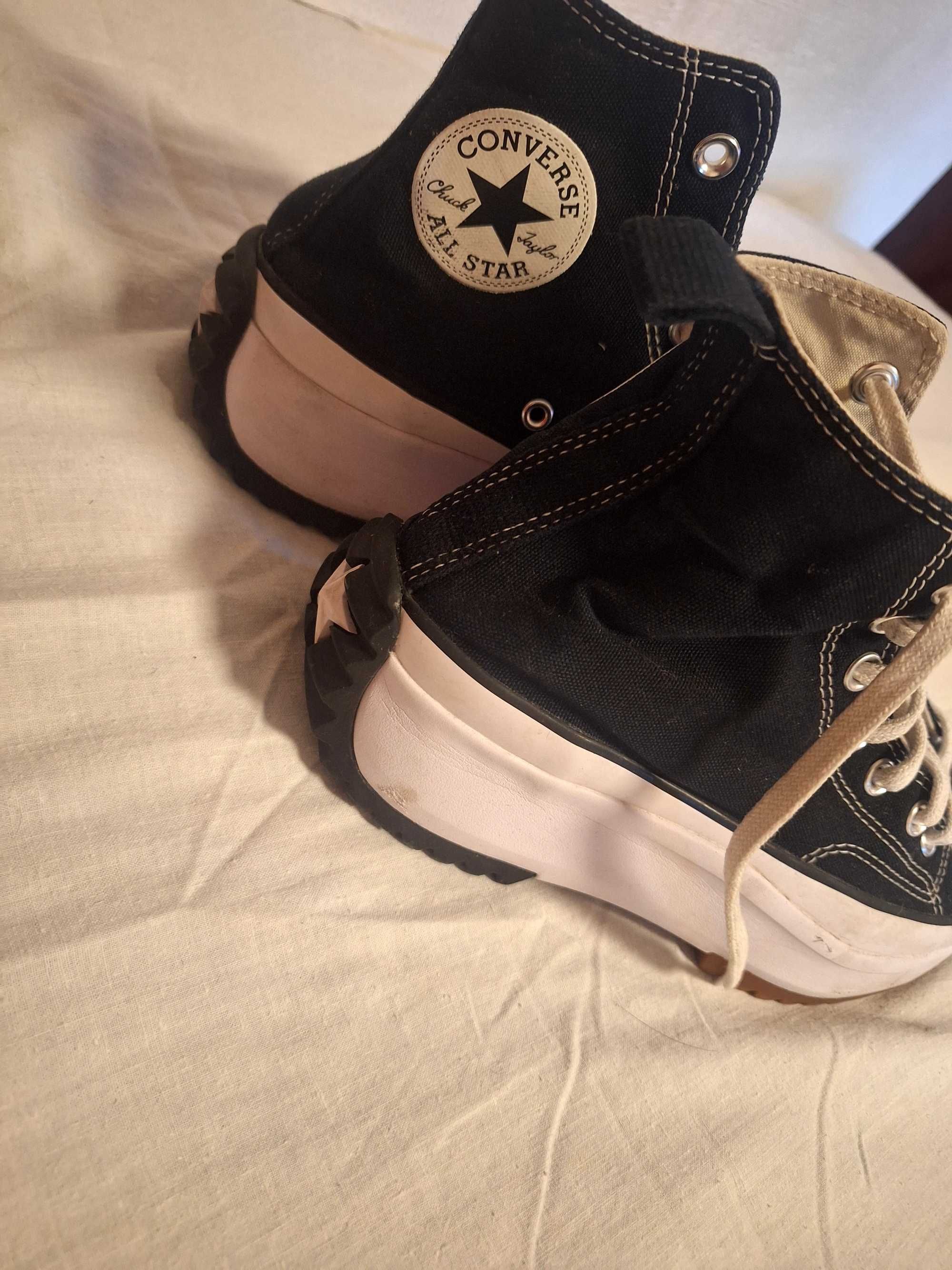 Дамски кецове Converse Run Star Hike