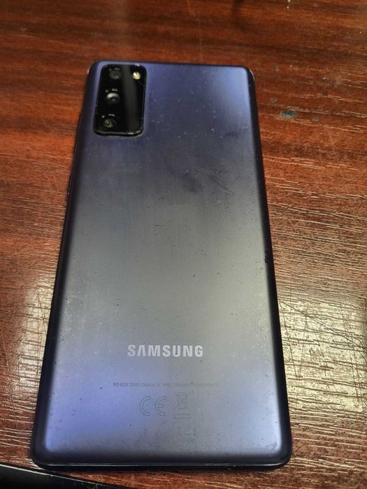 Samsung Galaxy S20 FE, PRET FIX