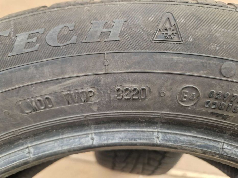 2 Viking R17 225/55
Зимни гуми 
DOT3220