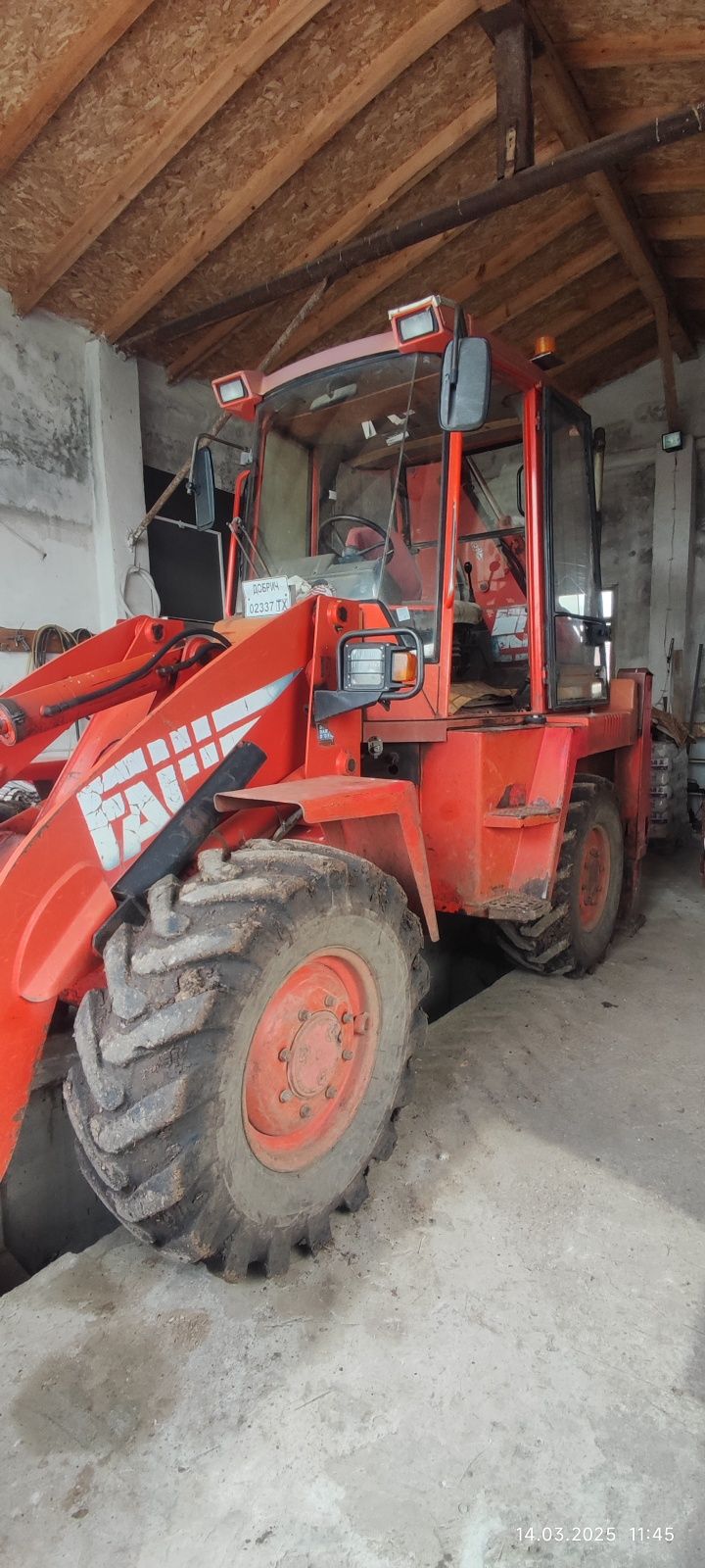 Комбиниран багер FAI 575