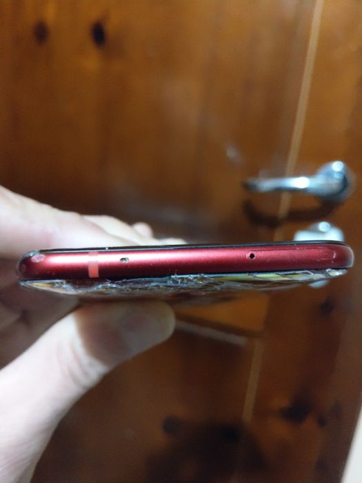 HTC U11-за части.