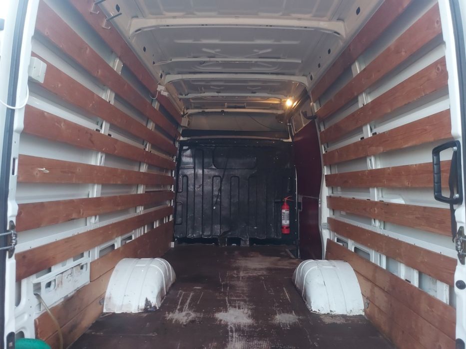 Iveco 3.0D roti duble