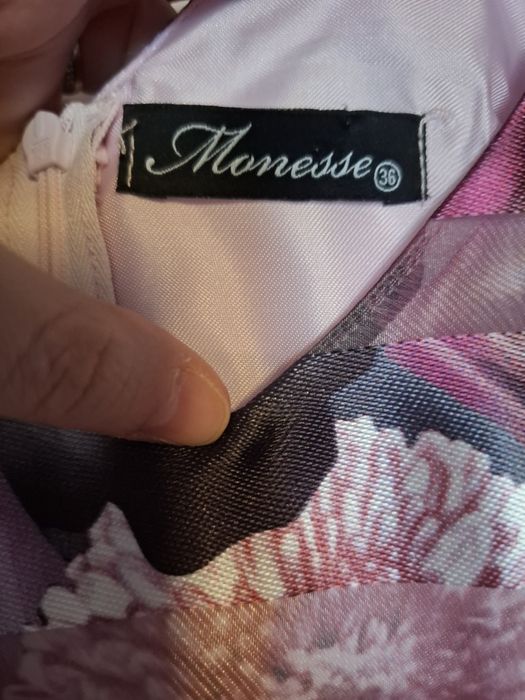 Rochie Monesse, 36, stare inpecabila