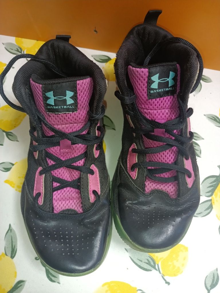 Under Armour N 37,5 - 20 лв