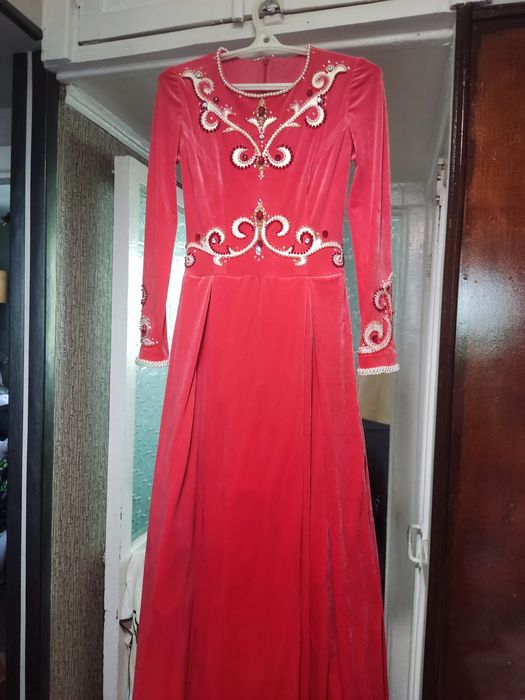 Казахское национальное платье