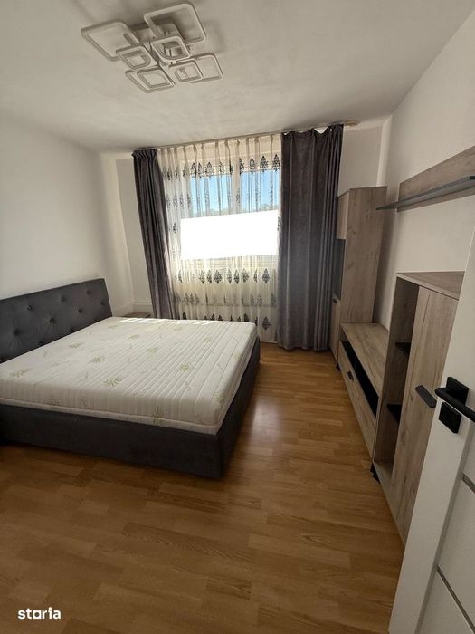 Garsoniera confort sporit, Centru