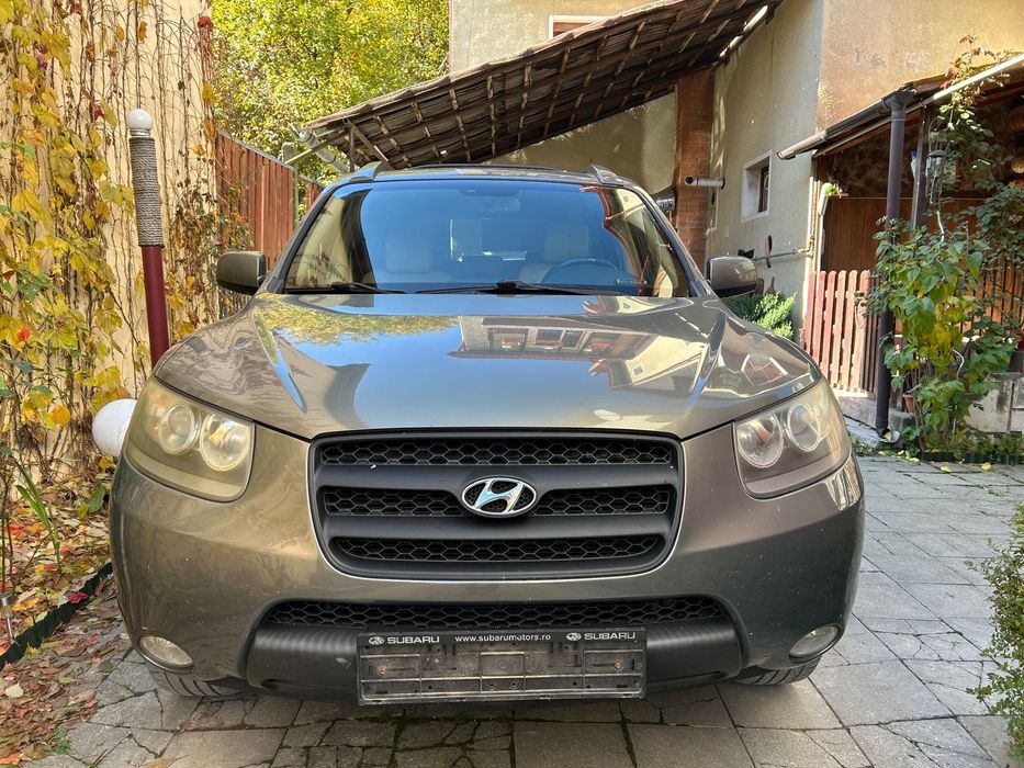 Hyundai Santa Fe Stare foarte buna mecanic si electric , estetica buna conform vârstei