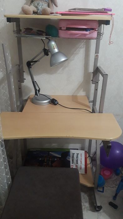 Продается   стол