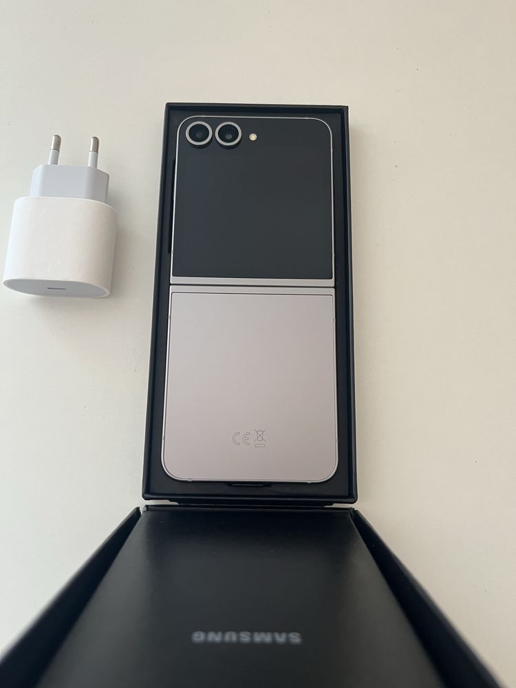 Samsung Z Flip 6 256GB