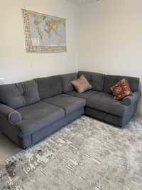 Продам диван угловой 2.40 м в очень хорошем состояни