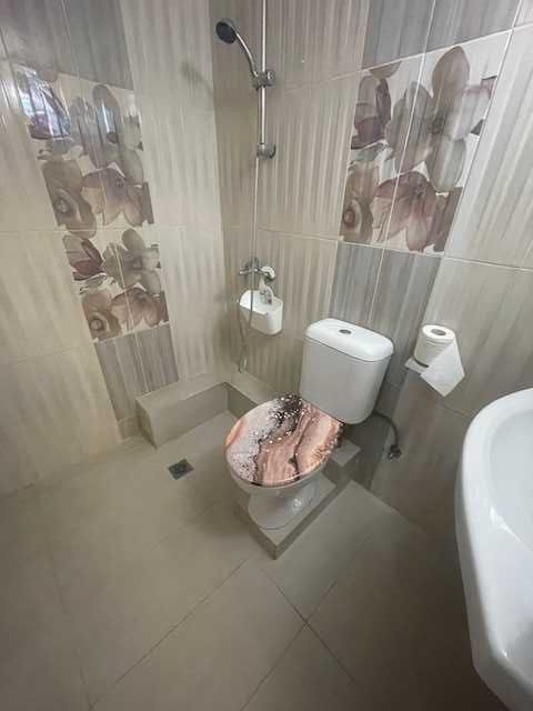 Двустаен апартамент, до Общината.