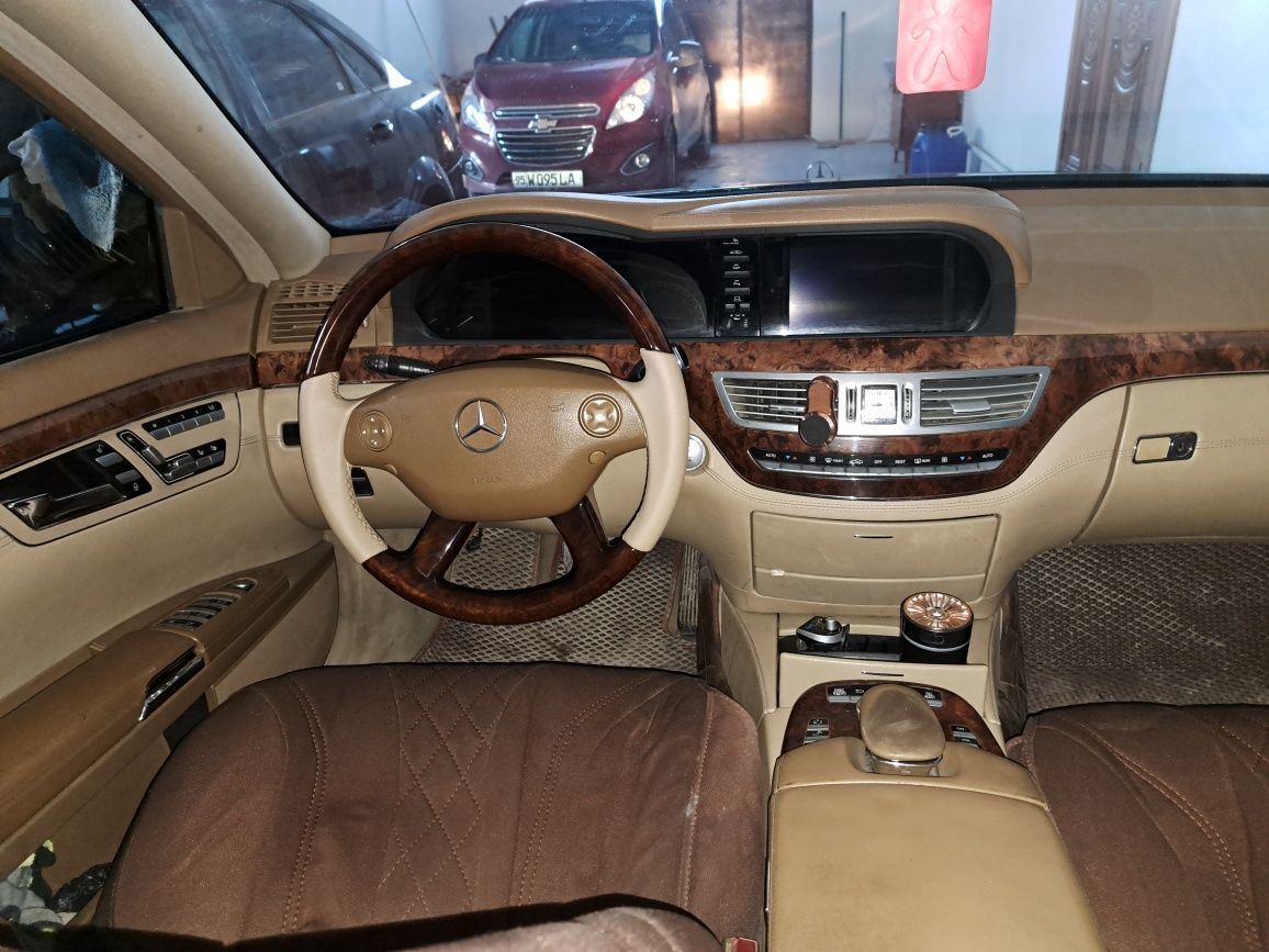 Mersedes benz 222