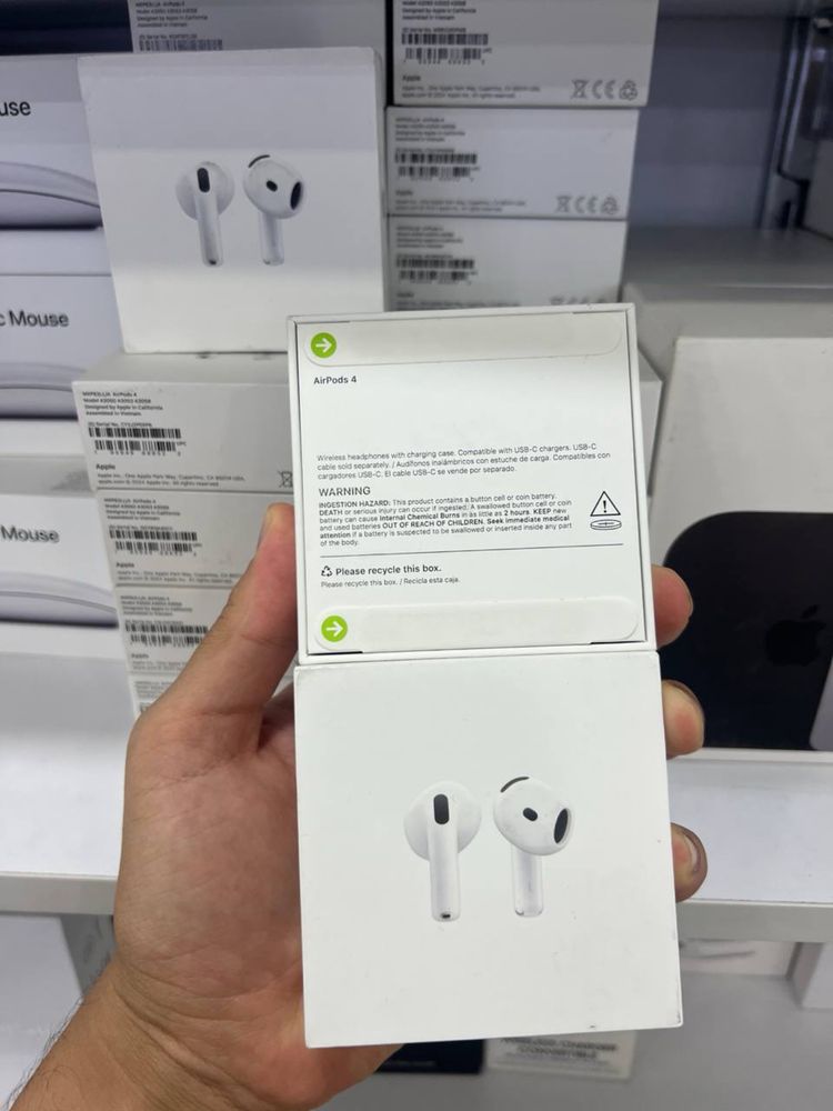 Airpods 4 orginal.