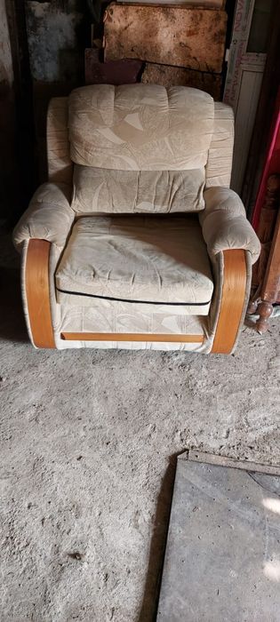 Продам Кресло бу