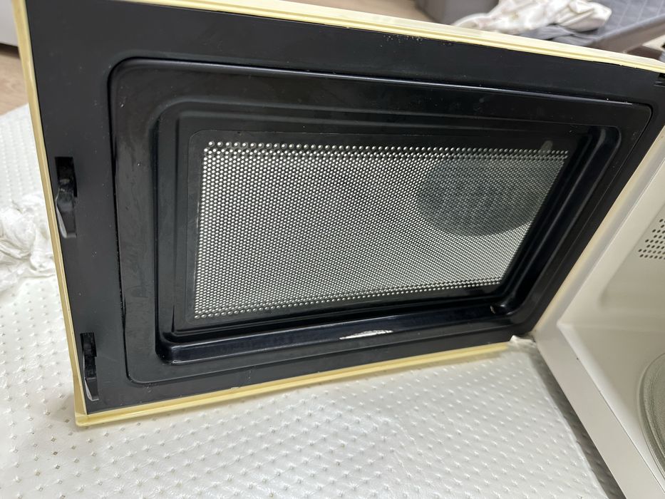 Продам микровалновку