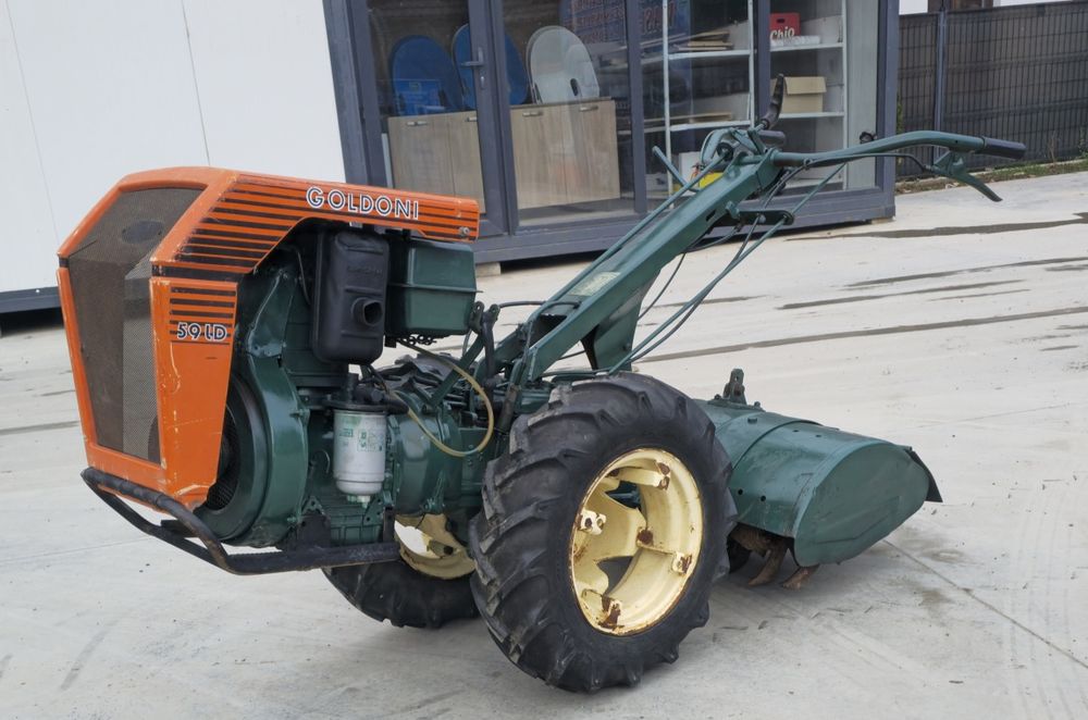 Vând motocultor Goldoni special 14cp diesel