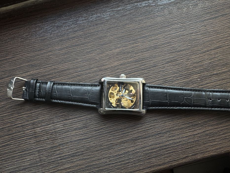 Механические часы SEWOR